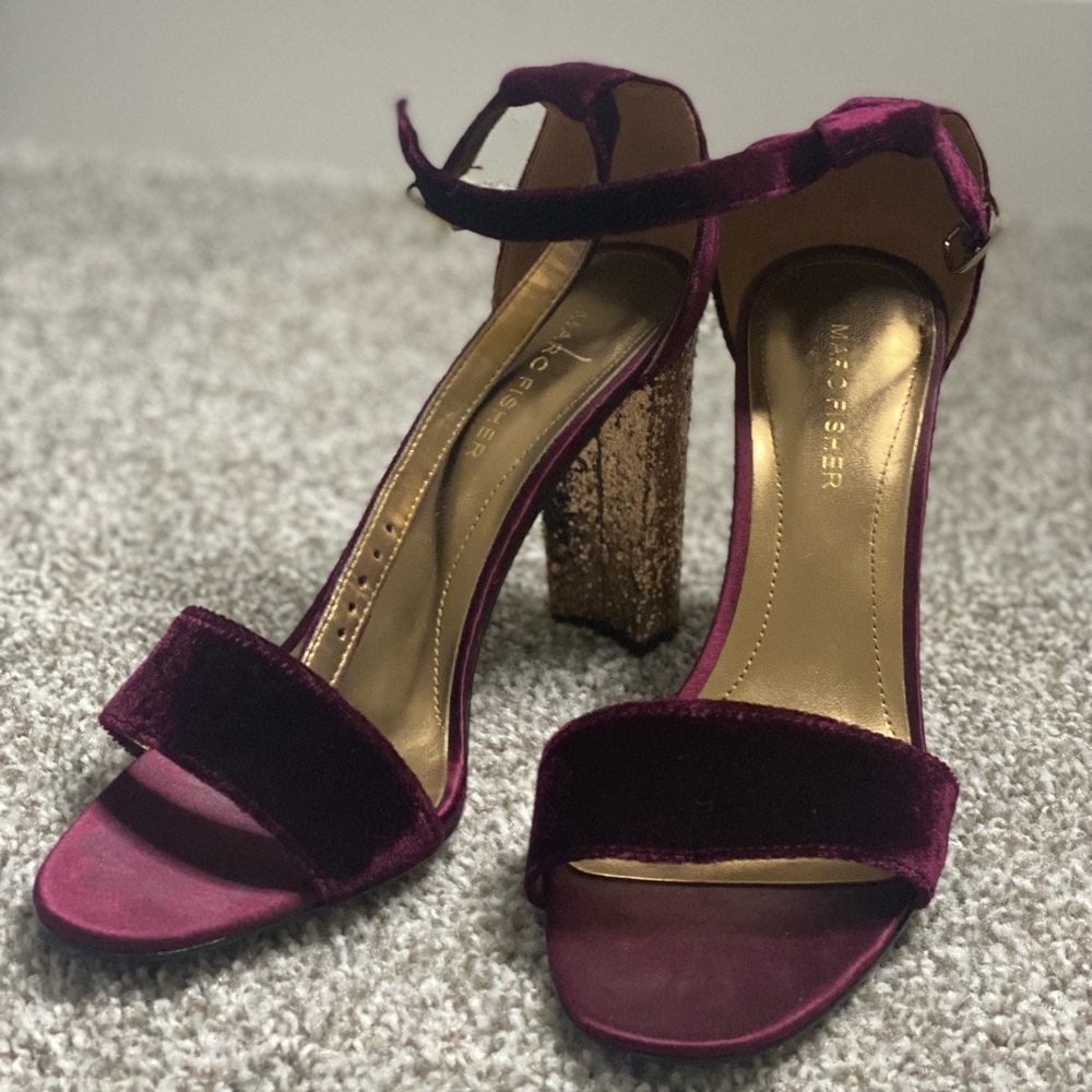 MARC FISHER FACTOR2 HEELS burgundy/glitter gold